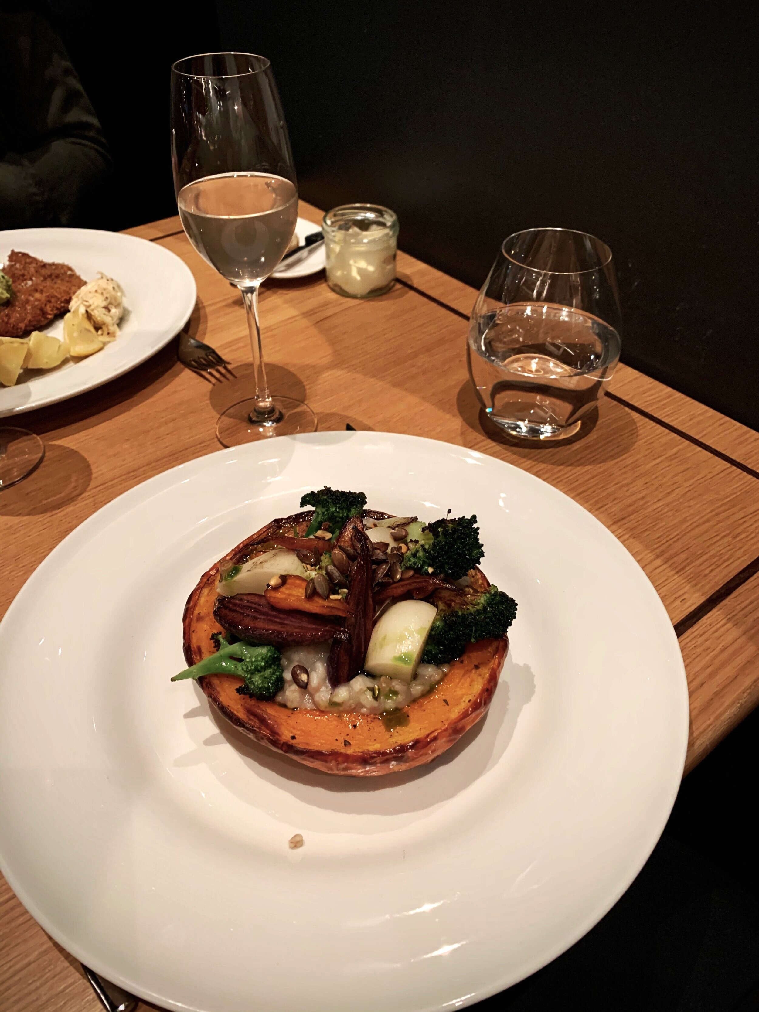 Vegansk på Oslo’s ærverdige Grand Café