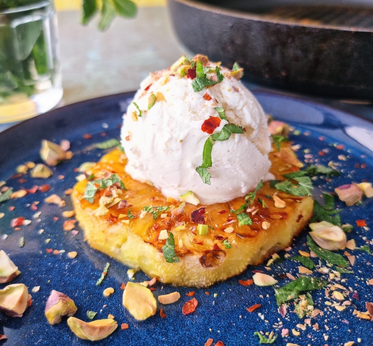 Grillet ananas med is á la Hanne-Lene