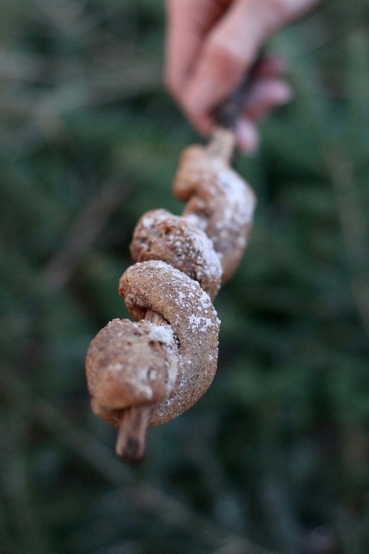 Surdeigspinnebrød med oregano